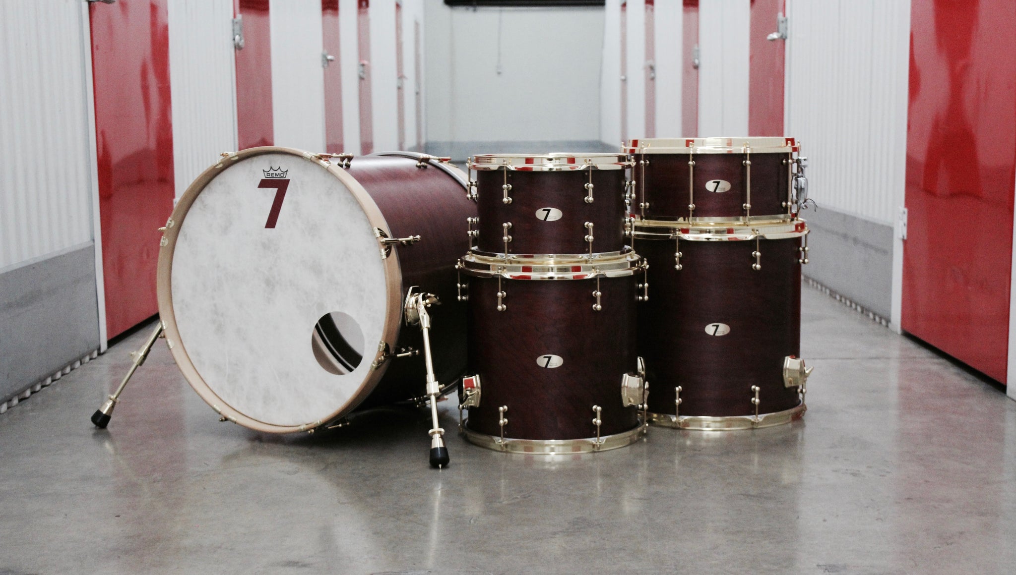 7drums 5 Piece Kit | Texas Aged Crimson Stain | Brass | Tube Lugs