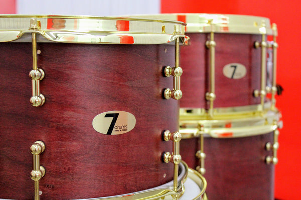 7drums 5 Piece Kit | Texas Aged Crimson Stain | Brass | Tube Lugs
