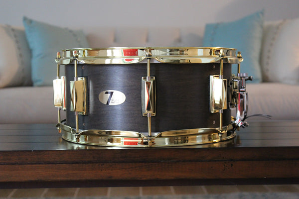 7drums 6.5x14 Snare Drum | Texas Aged Ebony Stain | Brass