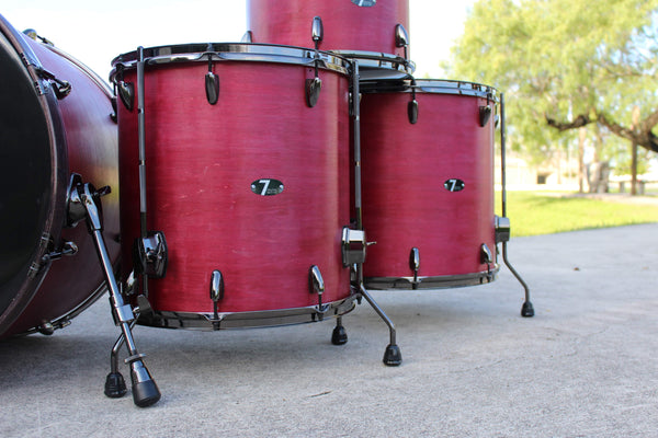 7drums "Texas Series" 4 Piece Kit | Texas Aged Crimson Stain | Black Nickel