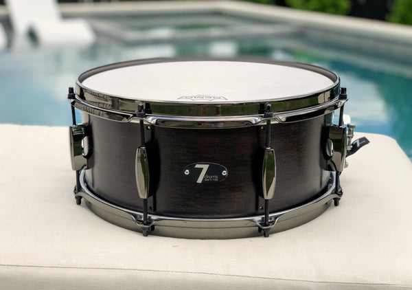 7drums 6.5x14 Snare Drum | Texas Aged Ebony Stain | Black Nickel