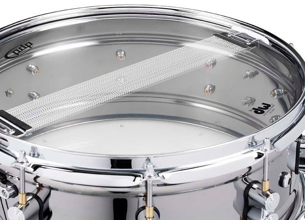 PDP PDSN0610BNCR Concept Series Metal Snare Drum, Black Nickel Over Steel with Chrome Hardware, 6x10