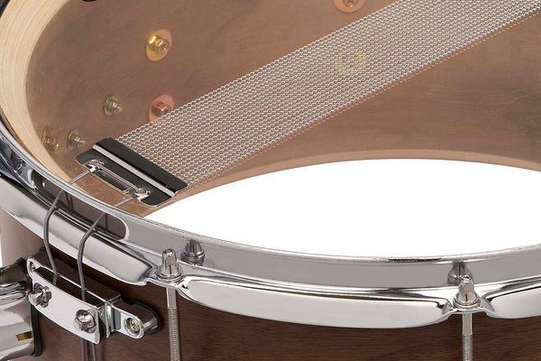 PDP PDSN0713MWNS LTD Maple/Walnut Snare Drum, Natural Satin, 7x13