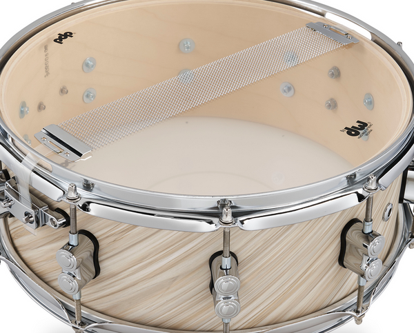 PDP PDCM5514SSTI Concept Maple Snare Drum, Twisted Ivory Finish Ply with Chrome Hardware, 5.5x14