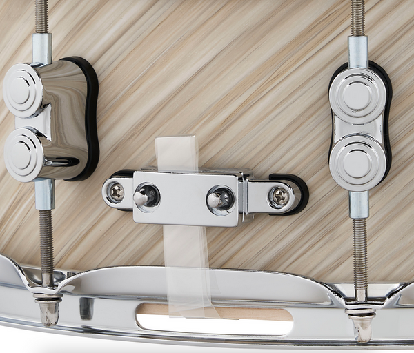 PDP PDCM5514SSTI Concept Maple Snare Drum, Twisted Ivory Finish Ply with Chrome Hardware, 5.5x14