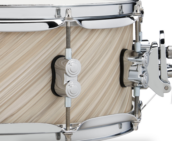 PDP PDCM5514SSTI Concept Maple Snare Drum, Twisted Ivory Finish Ply with Chrome Hardware, 5.5x14