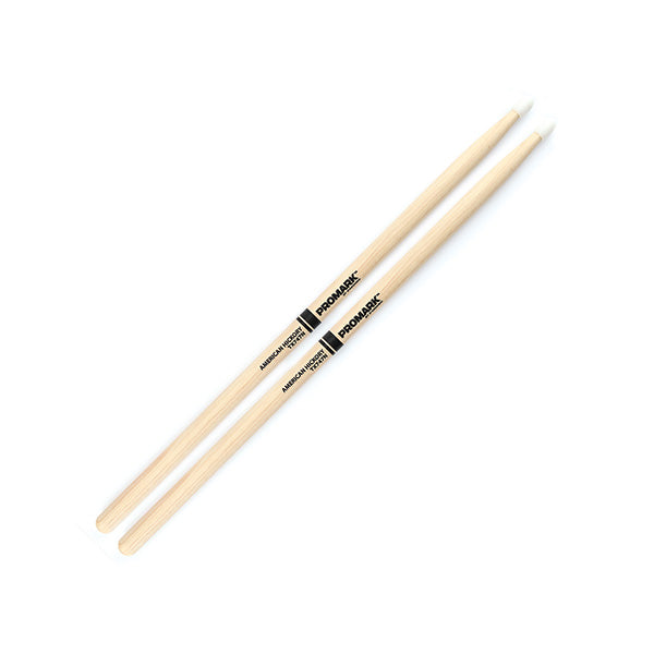ProMark Classic Forward 747 Hickory Drumstick, Oval Nylon Tip